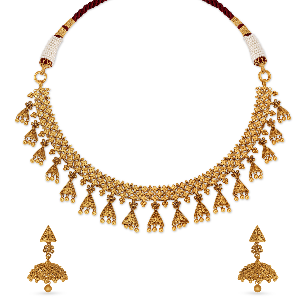 Buy Ornate Floral Gold Necklace Set at Best Price | Tanishq US