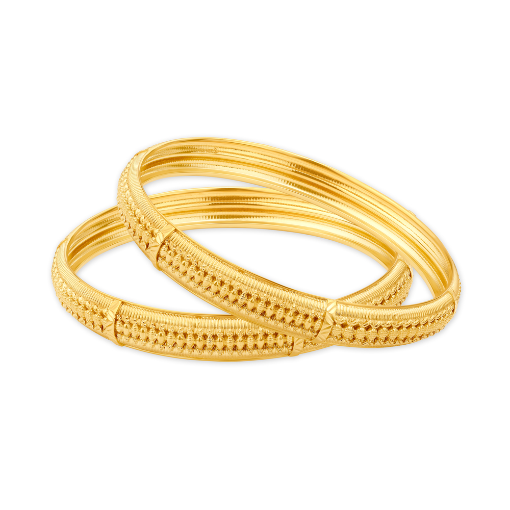 Buy Opulent Regal Bangle at Best Price | Tanishq US